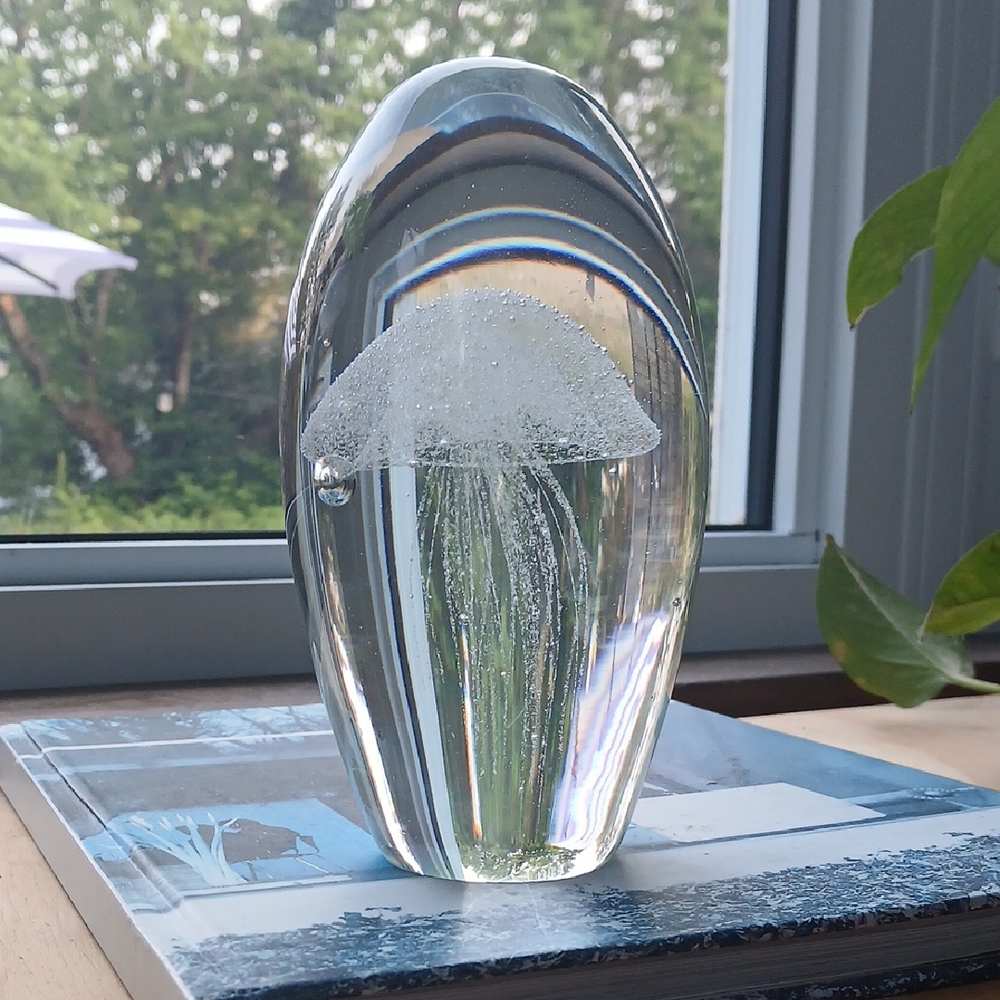 BoConcept Elegant Glass Jellyfish Ornament
